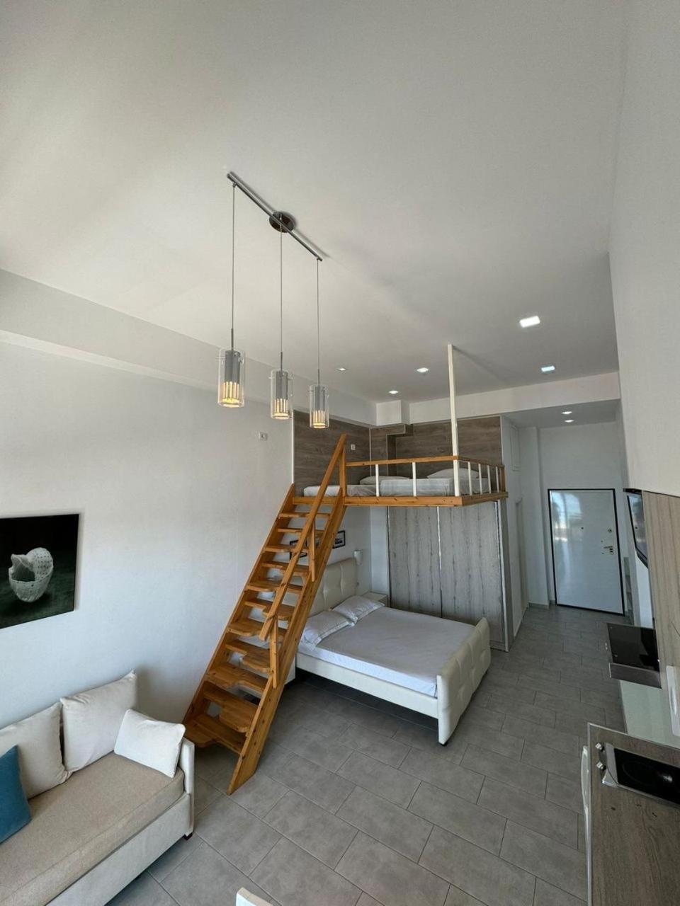 Vila Kleopatra Sarandë Exterior foto